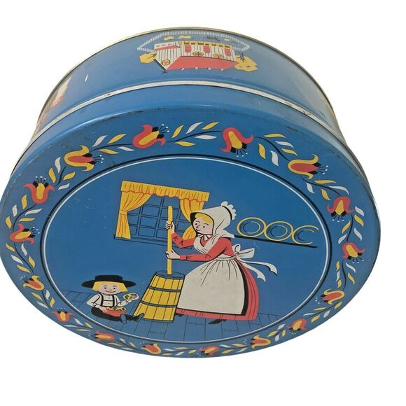 Vintage Quinlan’s Amish Dutch Round Tin Pennsylvania Blue Farm Butter Pretzel - Picture 4 of 12